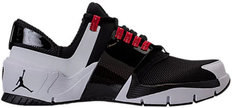 Jordan Alpha Trunner Black White Gym Red