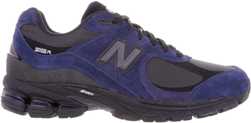 New Balance 2002R Dark Night Black