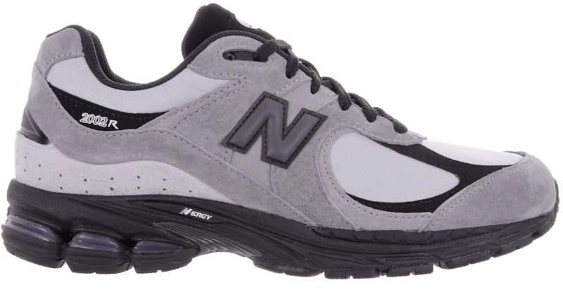 New Balance 2002R Raincloud Black Grey