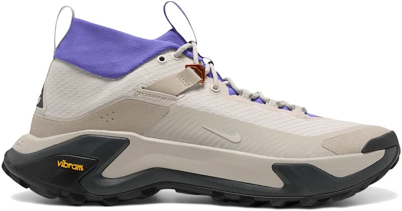 Nike ACG Zegama Hike Light Orewood Brown Persian Violet