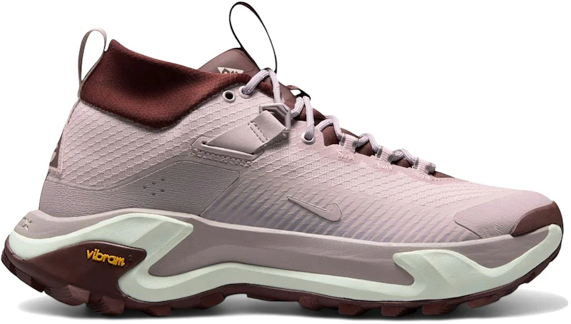 Nike ACG Zegama Hike Platinum Violet Barely Green (Women's)