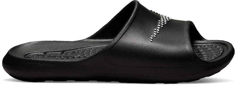 Nike Victori One Black White Black